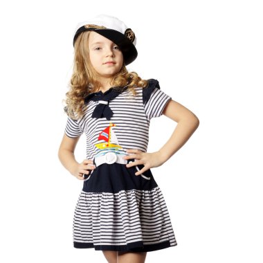 Deniz elbiseli küçük kız