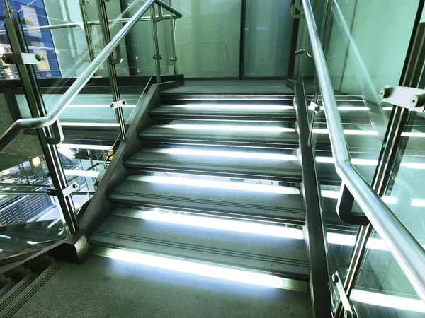 Světlé schodiště — Stock fotografie