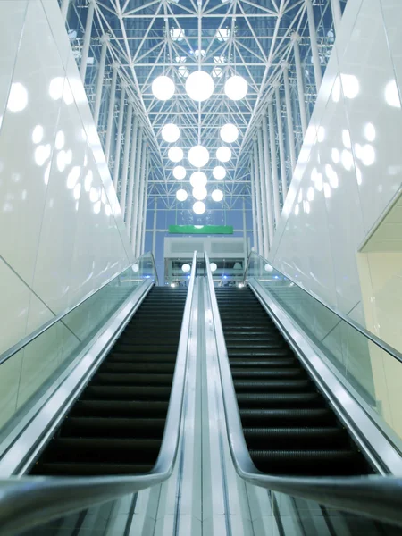 Moving escalator — Stock Photo, Image