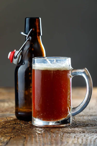 Zelfgemaakt Donker Bier Hout — Stockfoto