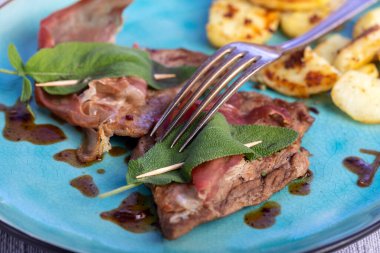 Saltimbocca alla romana dana eti