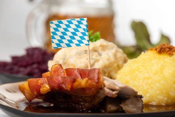 Bavarian Roasted Pork Different Dumplings — Stock Photo, Image