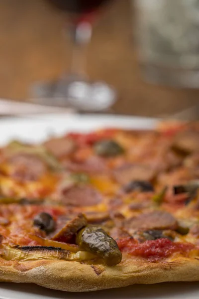 Closeup Pizza Wine Wood — Stock Photo, Image