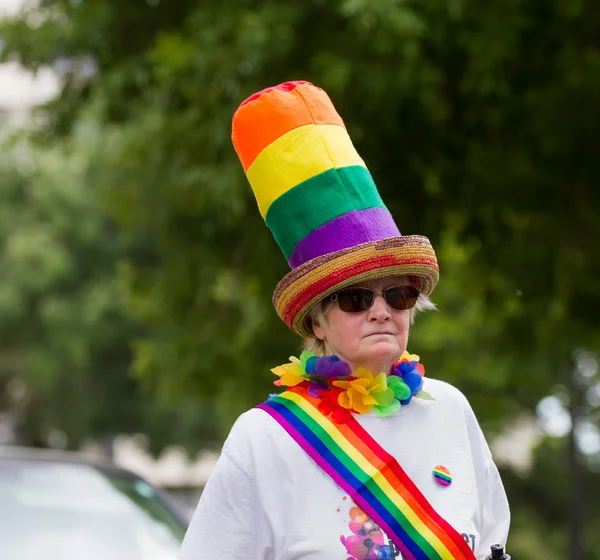 Boise Idaho Usa June 2016 Person Walks Colorfull Hat Boise — Stock Photo, Image