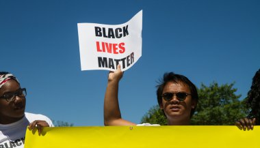 Boise, Idaho-16 Temmuz 2016: Boise Blm mitingi sırasında siyahların yaşamlarını destekleyen bir azınlık da önemlidir
