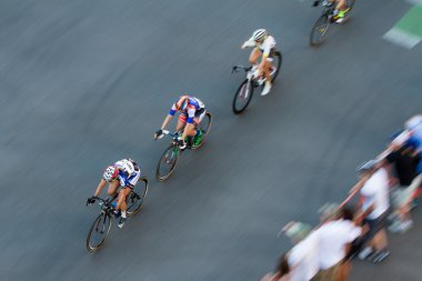 Boise, Idaho-16 Temmuz 2016: Boise Twilight Criterium'da bir sürünün baş motorcusuna odaklandı