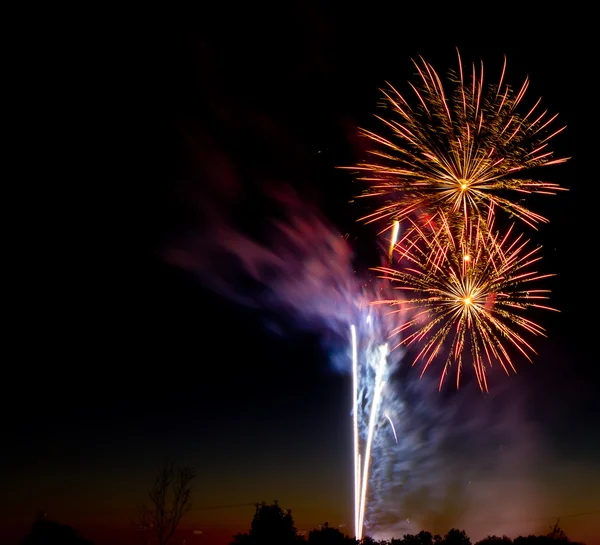 Fogos Artifício Usados Anos Novos Julho Inclui Dois Estouro Bem — Fotografia de Stock