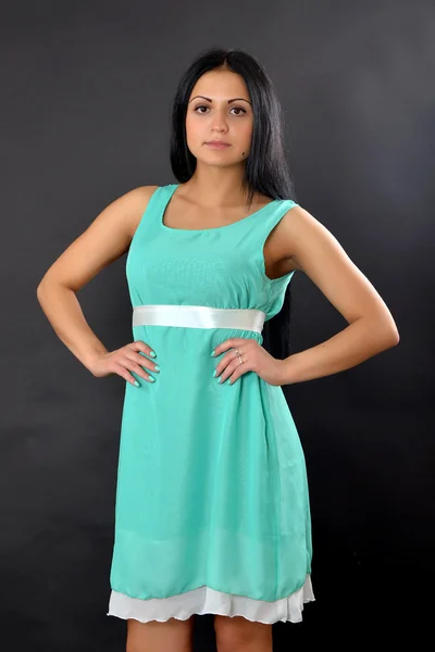 Elbiselerini reklamcılık