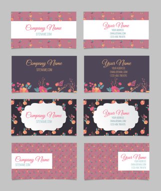 Dört çift taraflı çiçek iş kart dizisini