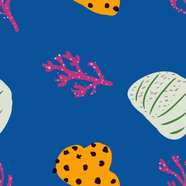 Güzel mercanları olan parlak sualtı desenleri..