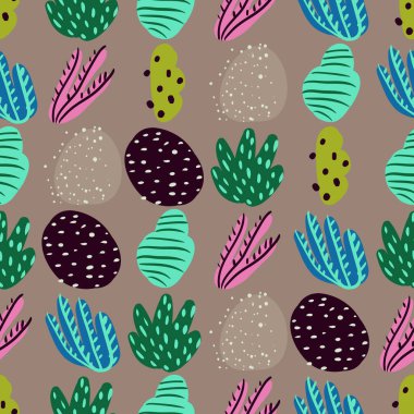 Güzel mercanları olan parlak sualtı desenleri..