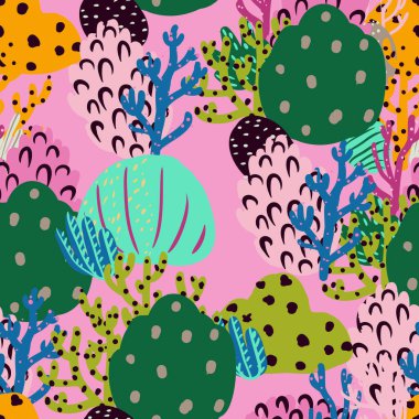 Güzel mercanları olan parlak sualtı desenleri..