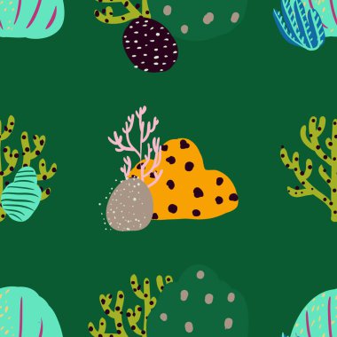 Güzel mercanları olan parlak sualtı desenleri..