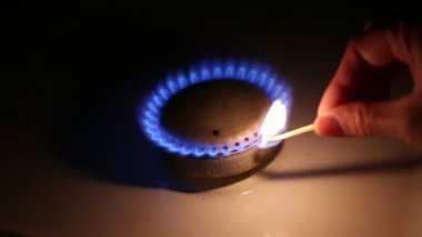 bir gaz sobası brülör alev