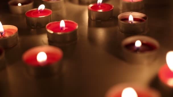 Candele sul tavolo — Video Stock