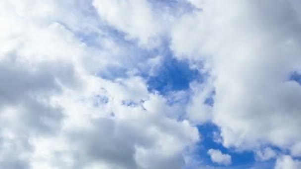 Des nuages s'élèvent sur l'écran. Délai imparti 
