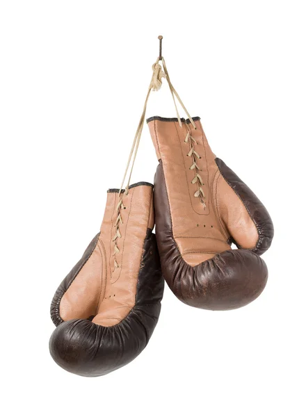 Винтажные старые боксерские перчатки — стоковое фото