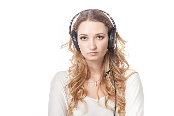 Vrouw in callcenter met telefoon headset — Stockfoto