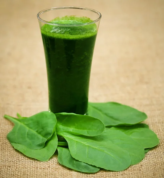 Fresh spinach in a glass — Stock Photo, Image