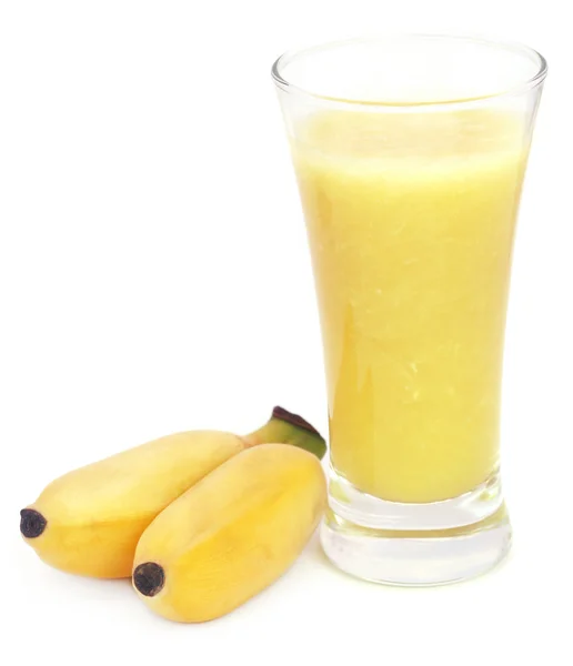 Banana juice with fresh bananas — Stock Photo, Image