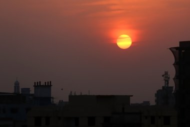 Banliyö bölgesi nde Günbatımı