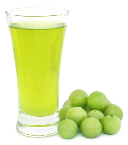 Succo di amla alle erbe con frutta fresca — Foto Stock