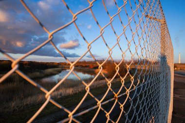 Danimarka 'da çitlerle çevrili göl bölgesi