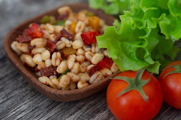 Pšeničné Jádro Salát Jako Vegetariánské Jídlo — Stock fotografie