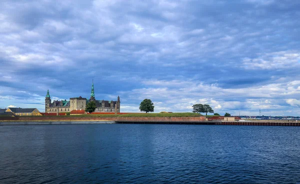 丹麦赫尔辛戈历史上的Kronborg城堡和要塞 — 图库照片
