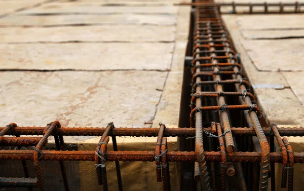 Construction of roof with steel beam — Stock Photo, Image