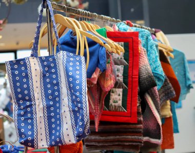 Danimarka 'da tüm ürünlerin el yapımı olduğu yerel Noel Pazarı