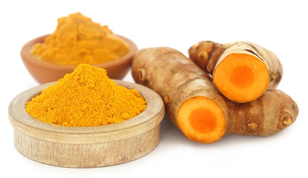 Curcuma moulu et en purée — Photo