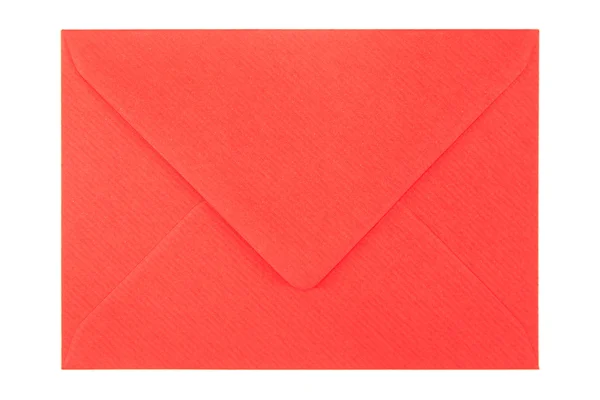 Rode envelop op witte achtergrond — Stockfoto