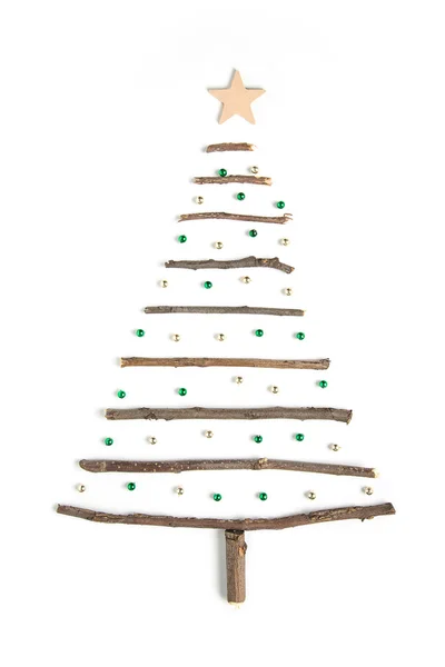 나무 가지로 만든 크리스마스 트리 — 스톡 사진