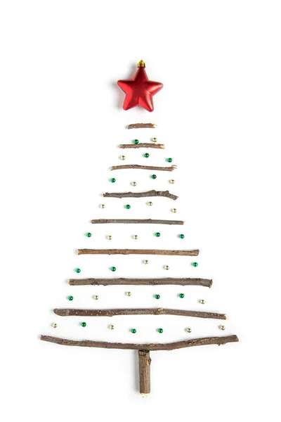 나무 가지로 만든 크리스마스 트리 — 스톡 사진