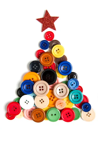 Рождественская елка с цветными кнопками — стоковое фото