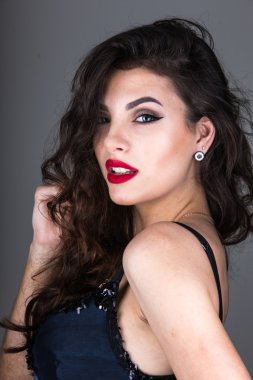 beautyful kadındaki güzel makyaj