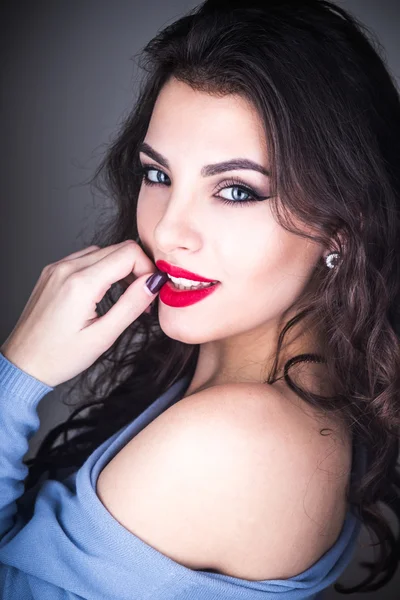 Krásný make-upu na krásná žena — Stock fotografie