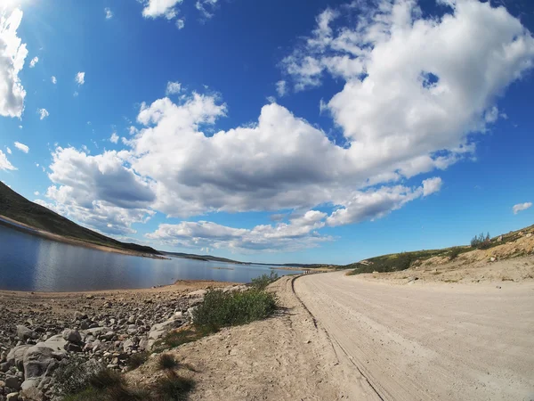 Road in tundra in the north of Russia — Stock Photo, Image