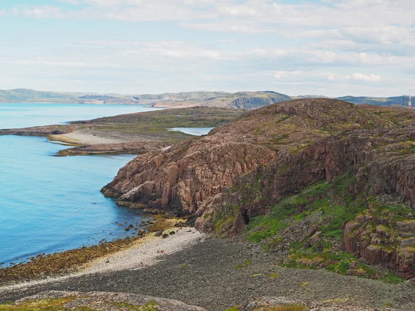 Barents Costa del mar en el norte de Rusia — Foto de Stock