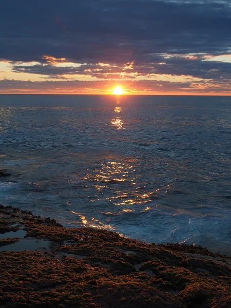 Solnedgång på Barents hav — Stockfoto