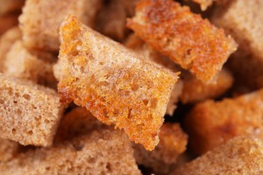 Beyaz arkaplanda krakerler