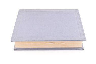 Beyaz arkaplan üzerine mavi kitap