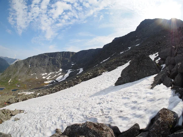 Snowfield in de bergen. hibiny — Stockfoto