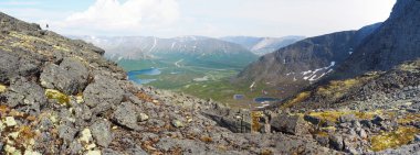 dağlarda yaz. Panorama