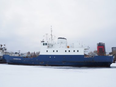 Rıhtımda eski gemiler