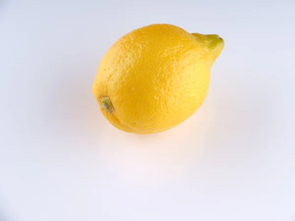 Citron sur fond gris — Photo