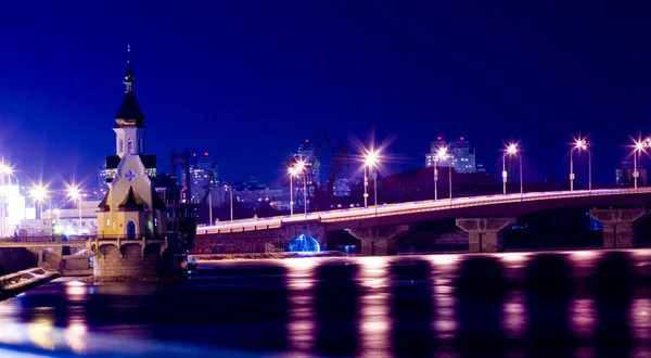夜市川 ストック画像