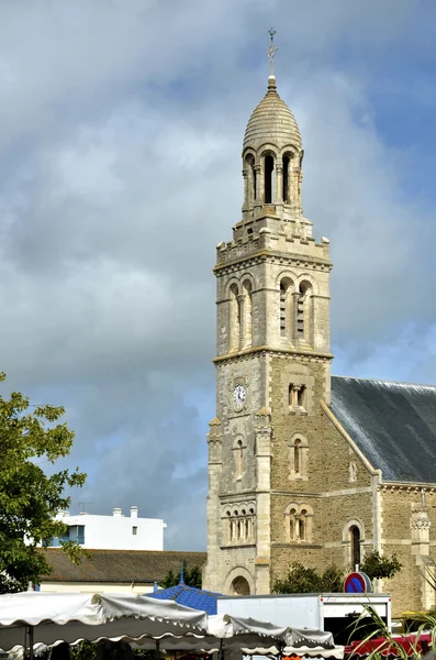 Kyrkan av Saint-Gilles-Croix-de-Vie i Frankrike — Stockfoto