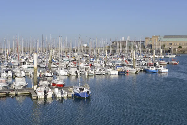 Hafen von cherbourg in frankreich — Stockfoto